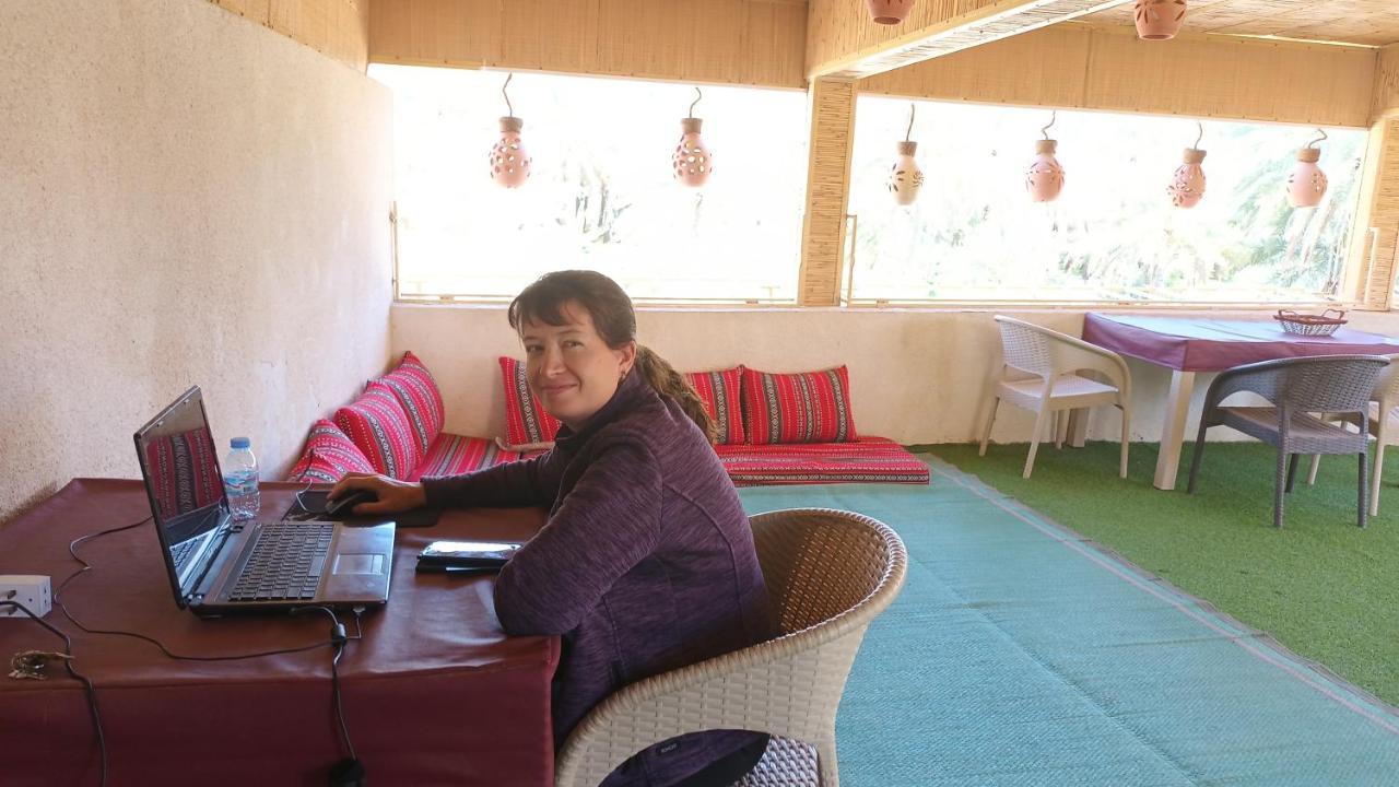 Sehma Guest House Al Ḩamrāʼ 外观 照片