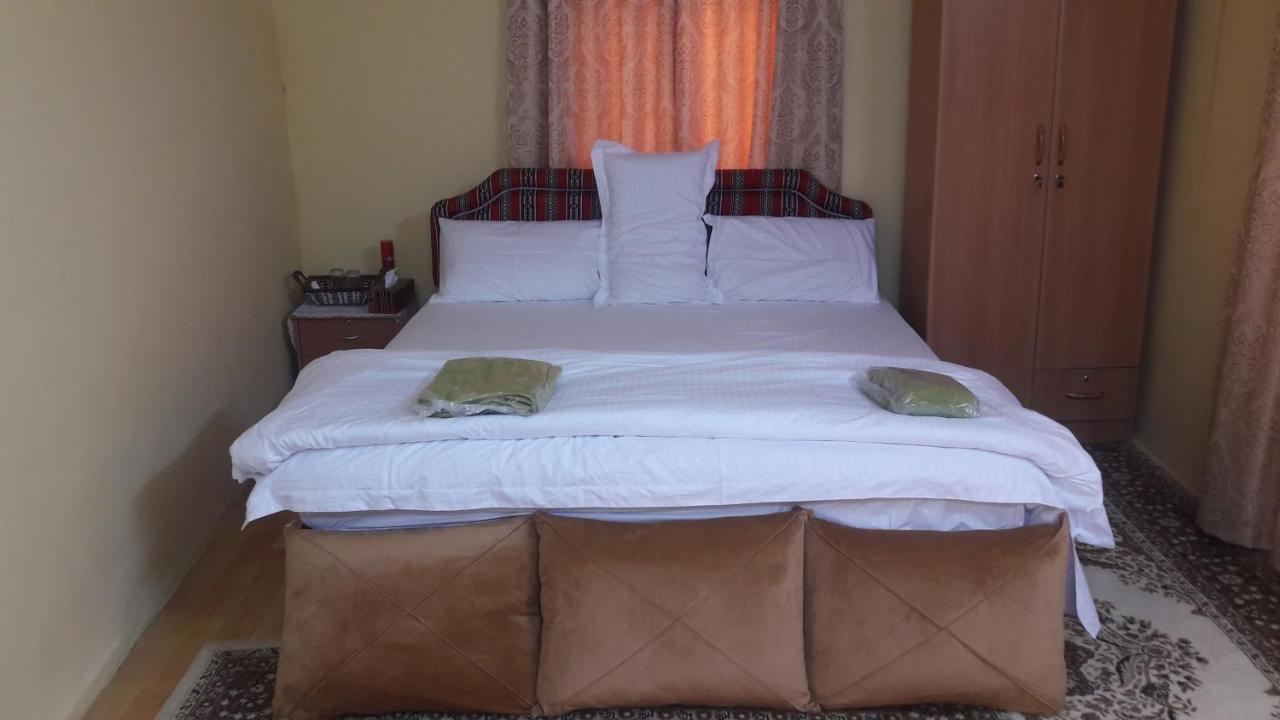 Sehma Guest House Al Ḩamrāʼ 外观 照片